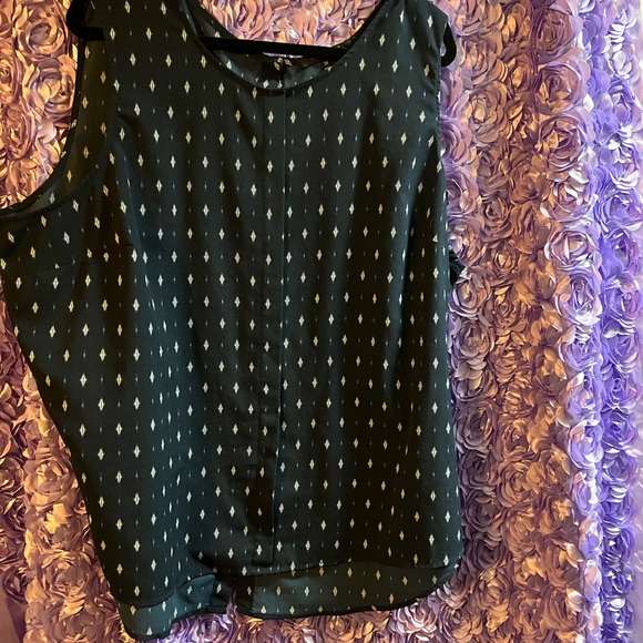 EUC Lemon tart Cute spring and summer blouse. Bought it at Nordstrom - Picture 5 of 7